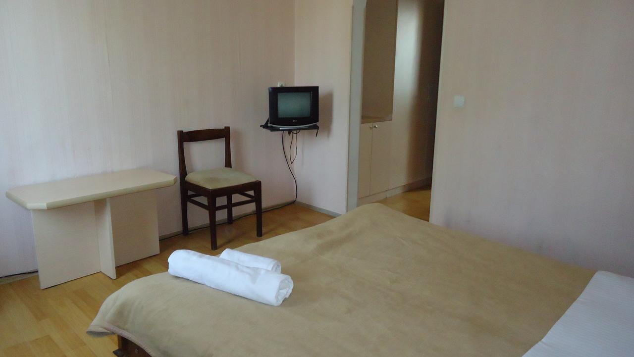 Hotel Georgia Gori Eksteriør billede